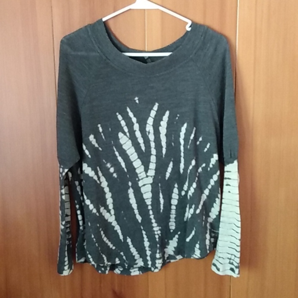 2for$25 Young Fabulous and Broke Sweater